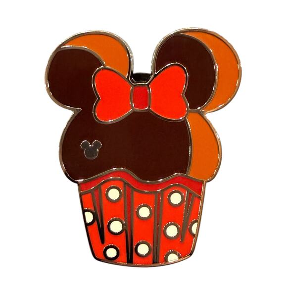 Disneyland Minnie Mouse Cupcake Hidden Mickey Disney 2025 Pin Wave B New Red Bow - Picture 1 of 1